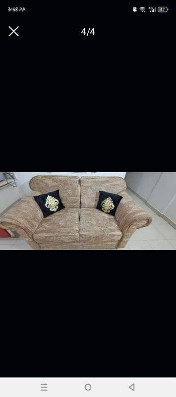 urgent sell like brand new 7seater sofa set 0