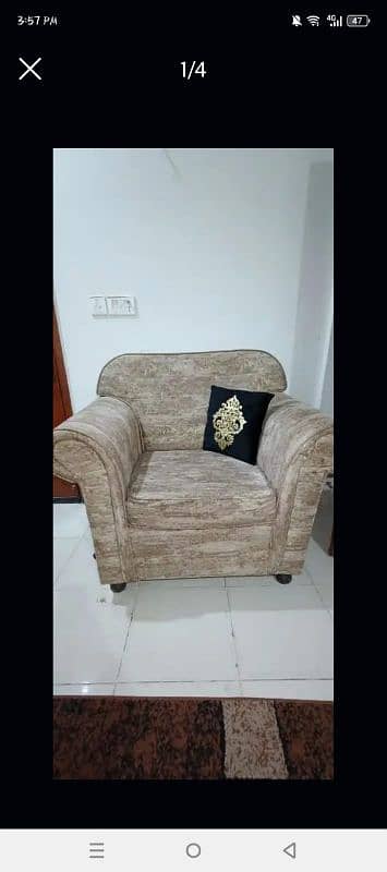 urgent sell like brand new 7seater sofa set 3