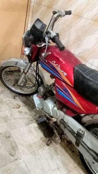 HONDA CD70 2008 (Model) 1