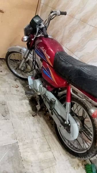 HONDA CD70 2008 (Model) 2