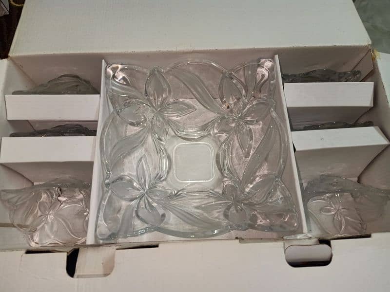 7pc Brand New Clear Glass Dinnerware! 2