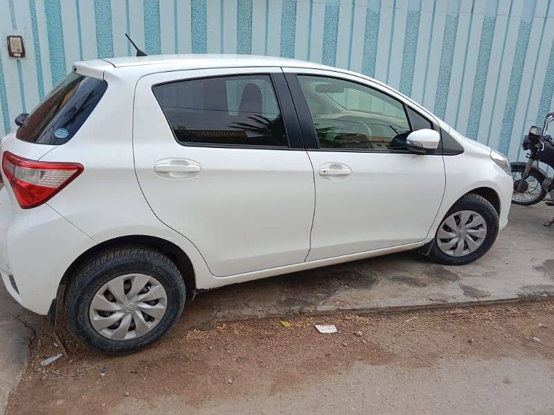 Toyota Vitz 2018 registered 2022 8