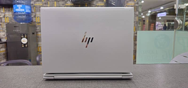 Hp Elitebook 840 G9 Core i7 12th generation 14