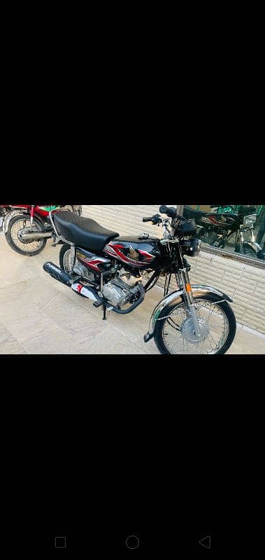 2024 Modal hounda cg 125 just used 2957 km looking like new 3