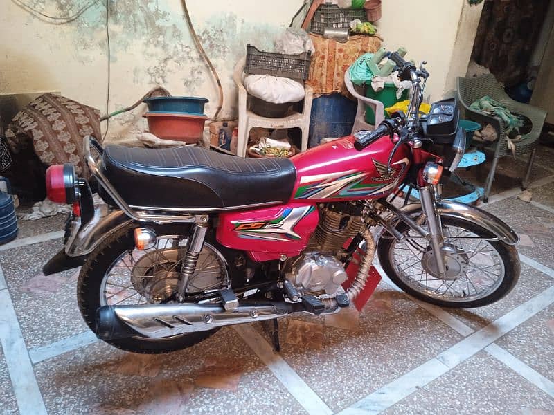 Honda CG 125 2023 model 3