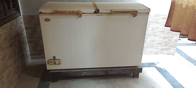 Deep freezer 2 door waves company 2