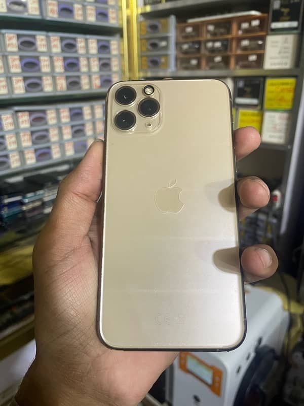 iPhone 11  pro 1