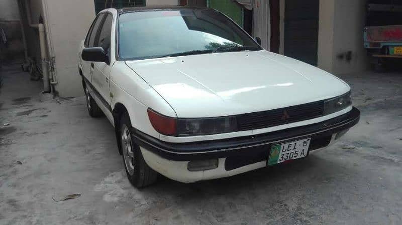 Mitsubishi Lancer 1989 0