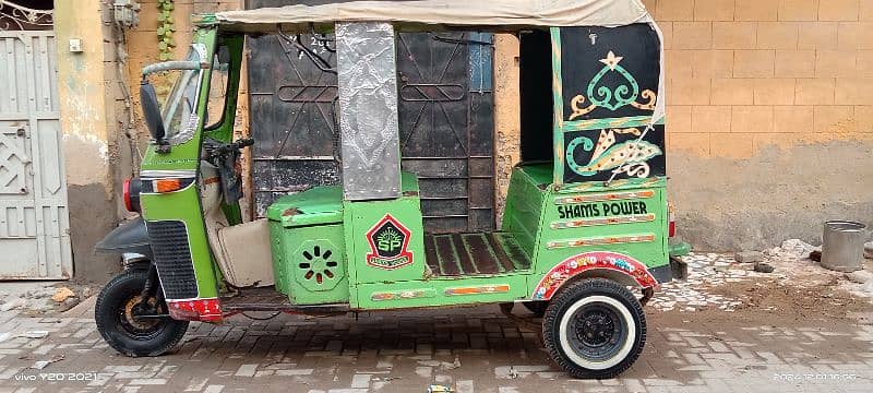 Shams Power 6 seater Rickshaw 2