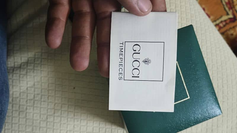 Imported original GUCCI ladies Watch model No. 3300 2 M 2