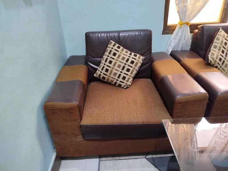 7-Seater Sofa Set with Center Table 5