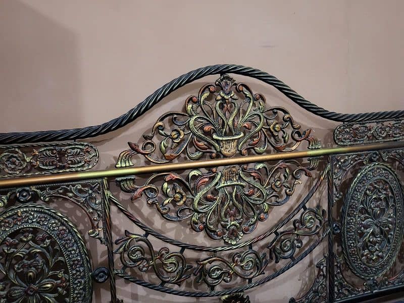 Iron bed 2