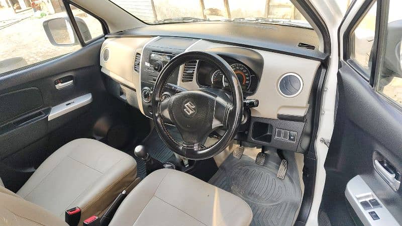 Suzuki Wagon R 2018 11