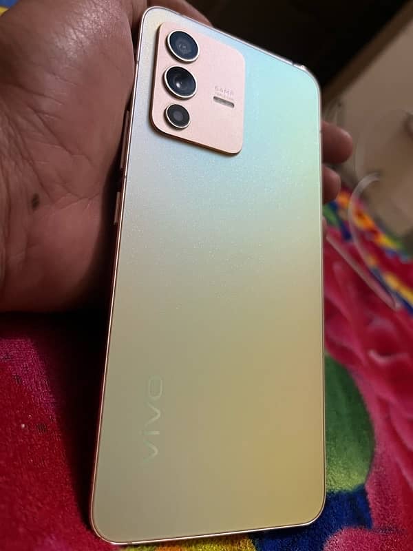 vivo v23 5g / 12/256 0