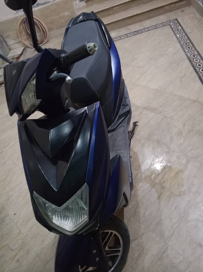 New condition and new electric bike call this number 03128462849 8