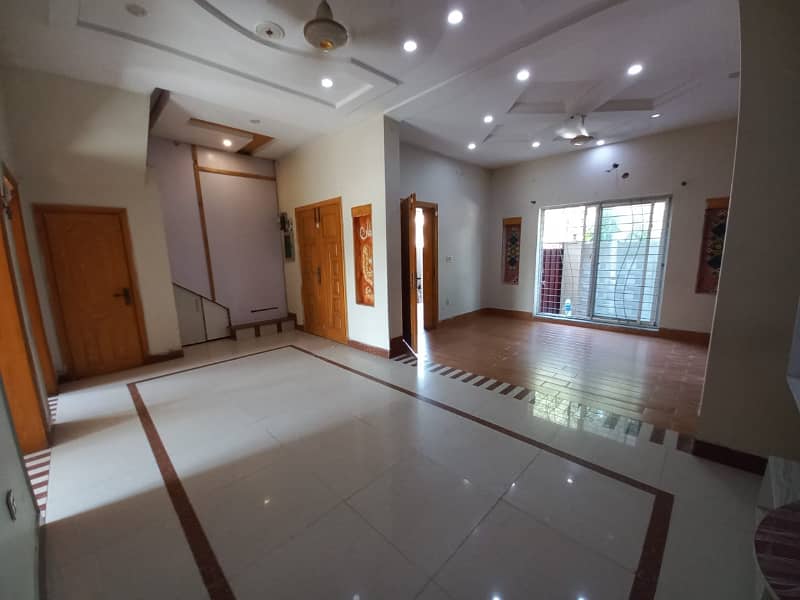 5 Marla Like New House Available For Rent In Bahria Town Lahore. 15