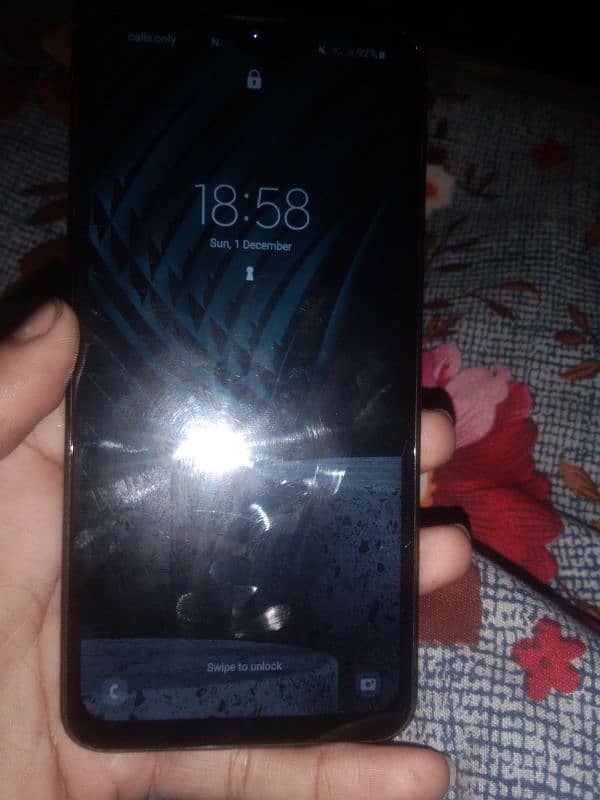 Samsung Galaxy a10s with box 1