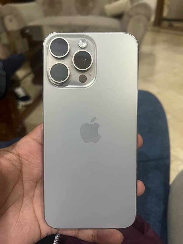 Iphone 15 Pro Max 256gb Natural Titanium 1