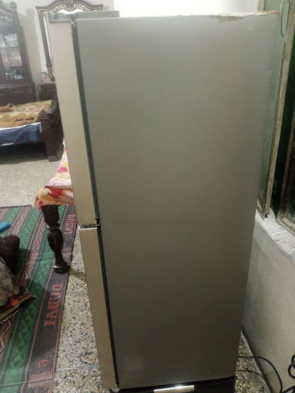 Haier Refrigerator 216 1