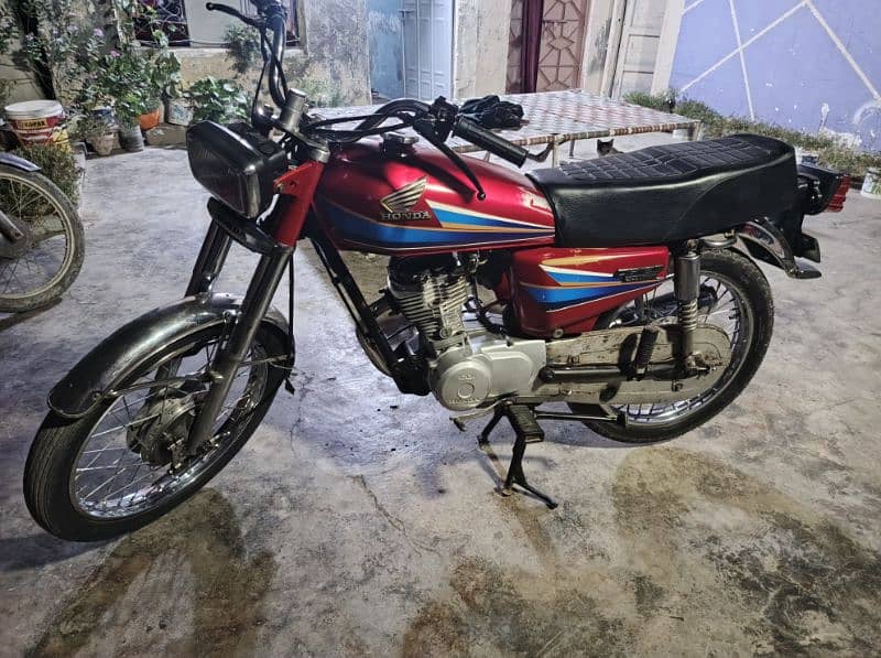 cg125 full ok bike 03196530680 WhatsApp pr Rabat kare 1