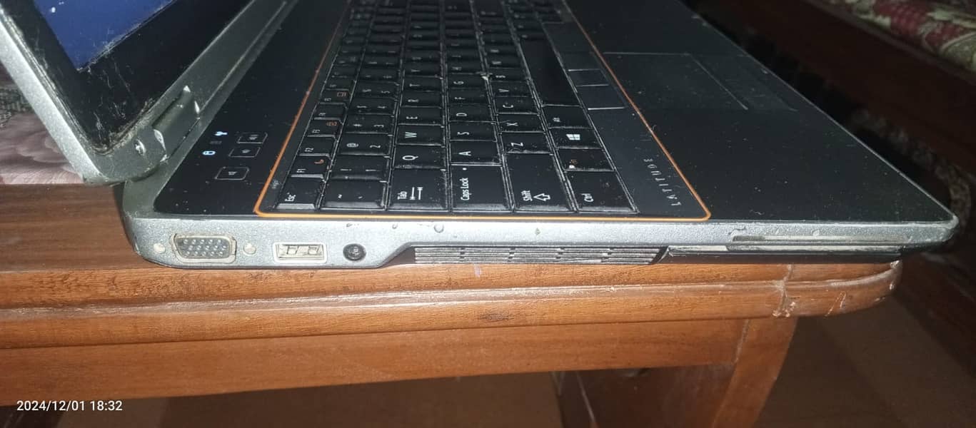 DELL LAPTOP LATITUDE CORE I5 2ND GEN 3