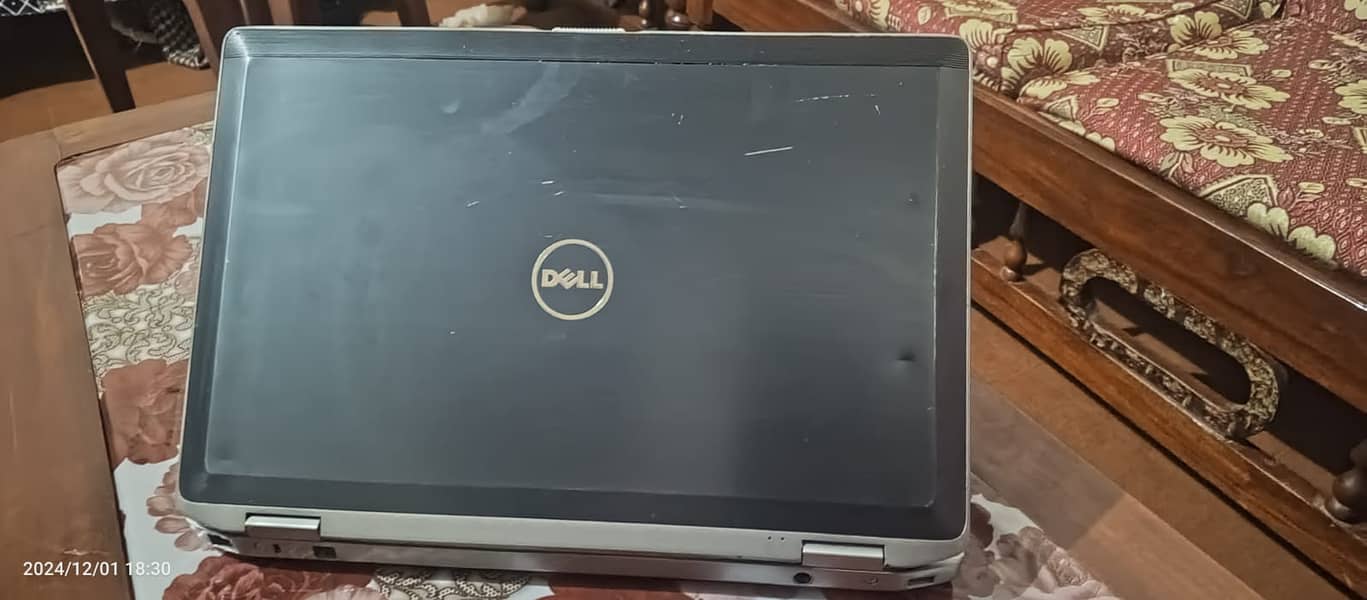 DELL LAPTOP LATITUDE CORE I5 2ND GEN 8