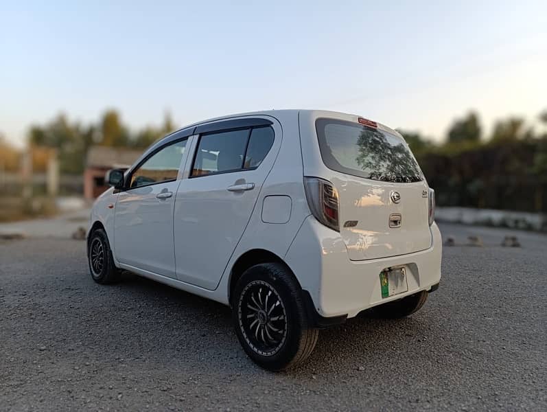 Daihatsu Mira 2014 2