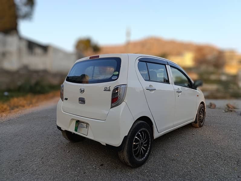 Daihatsu Mira 2014 3