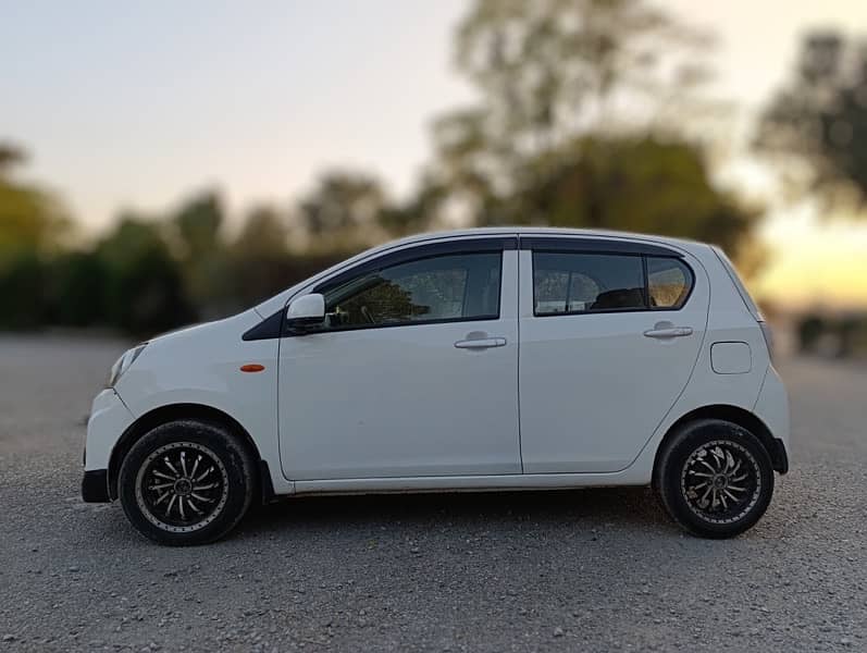 Daihatsu Mira 2014 8