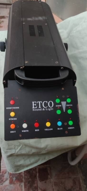 ETCO LED follow spot light 1