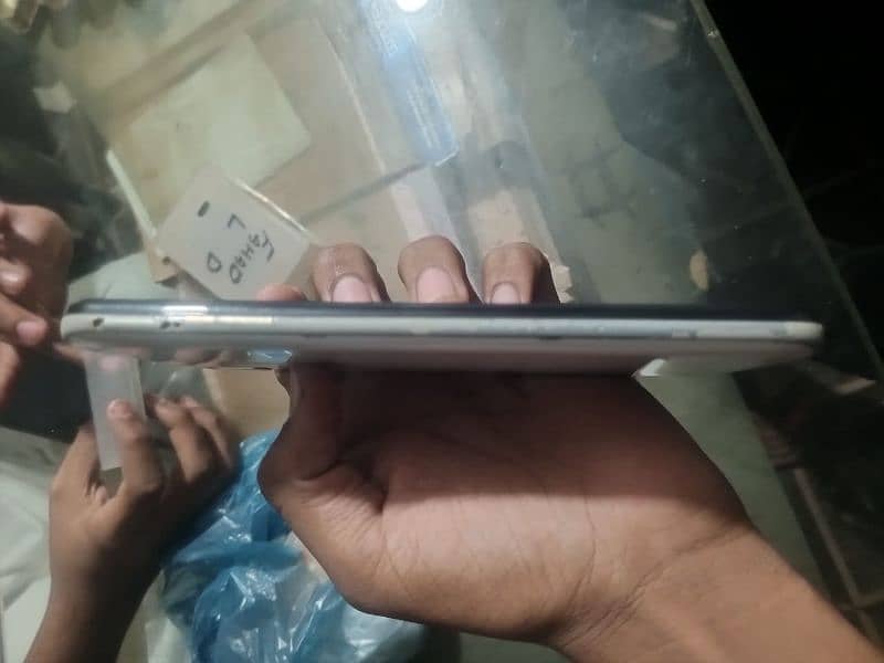 Samsung Galaxy A30 4GB ram 64GB 4