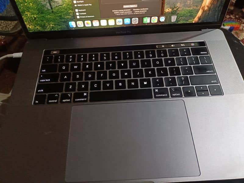 MacBook pro Core i9 32/512 1