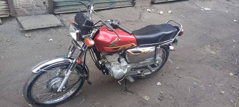 Honda CG 125 special edition 3