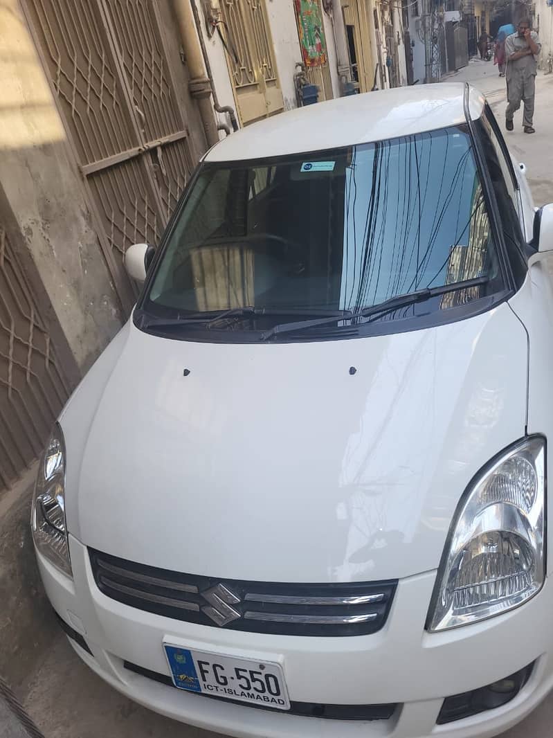 Suzuki Swift 2015 model for sale white colour 11