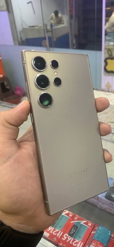 Samsung S24 Ultra 0