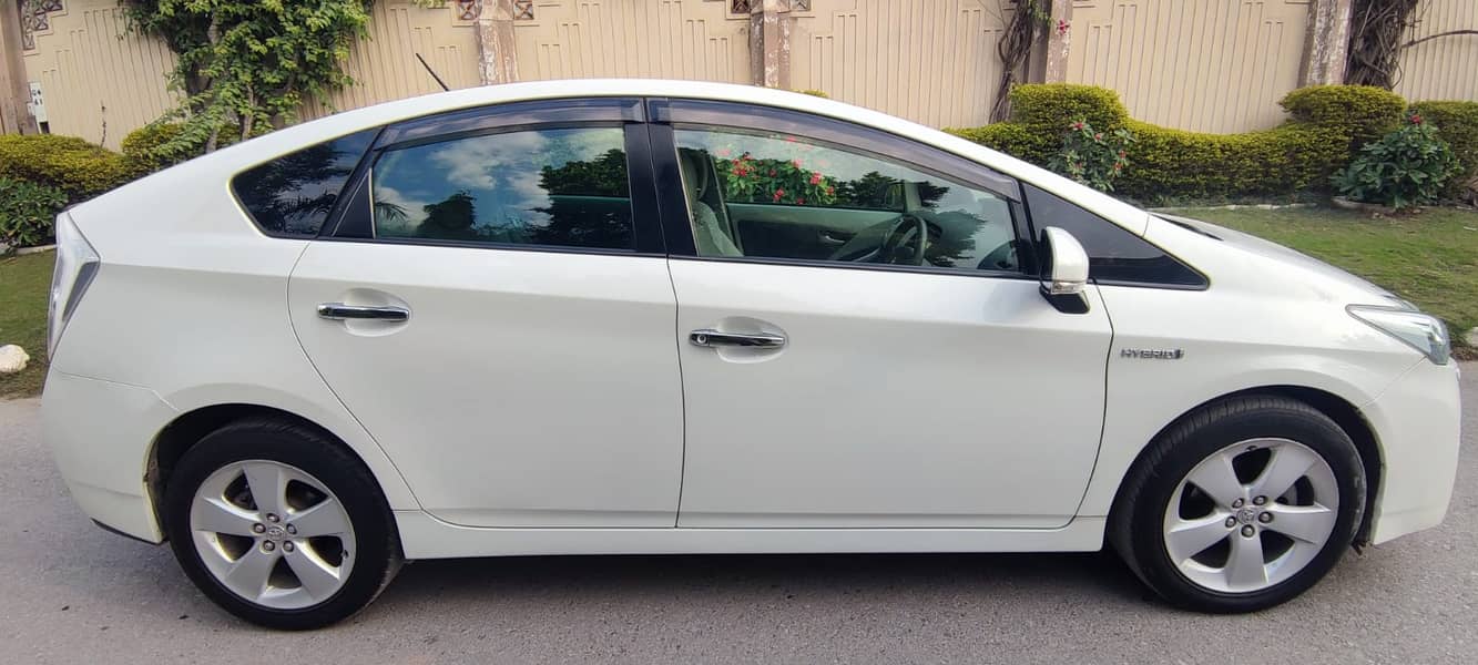 Toyota Prius G Touring Selection 1.8 2010- Import registered 2024 4