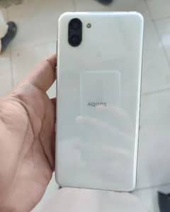 aquos R3 sence non pta new condtion