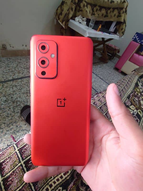 OnePlus 9 10/10 bought from Karachi 9