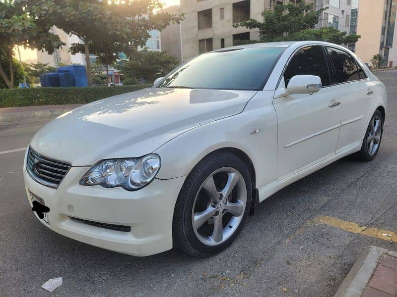 Toyota Mark X 2005 model 250g 2010 Reg 2