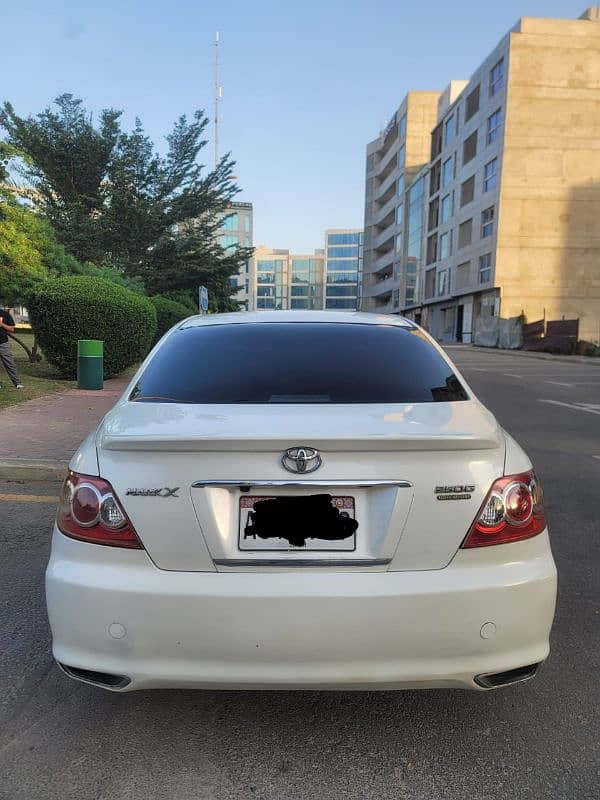 Toyota Mark X 2005 model 250g 2010 Reg 3