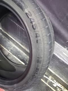 Continanter tyre 245/45 R19