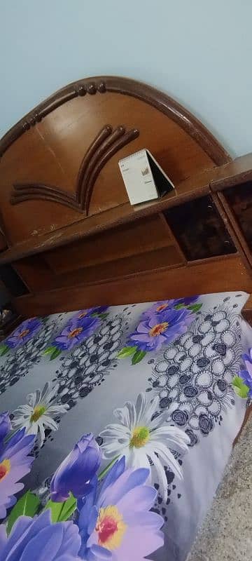 Bedroom Bed With side tables,  free mattress available in cheap price 3