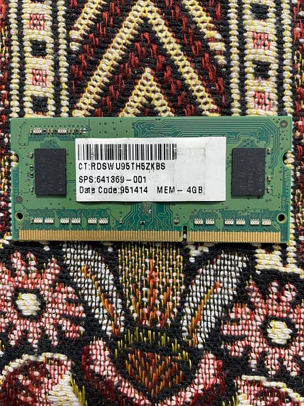 Samsung 4gb Ram ddr3 Brand New (Bought from dubai) 4