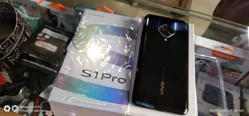 Vivo S1 pro 8/128 with box 2