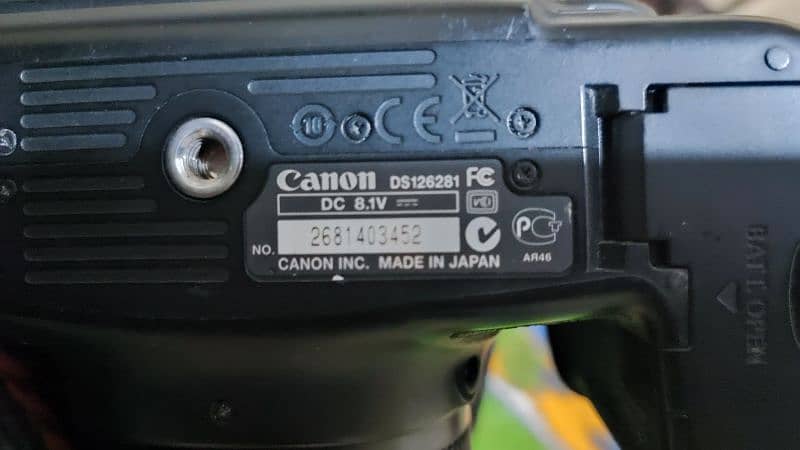 Canon 60-D with Kit lens+ Canon 1.8 prime lens 5