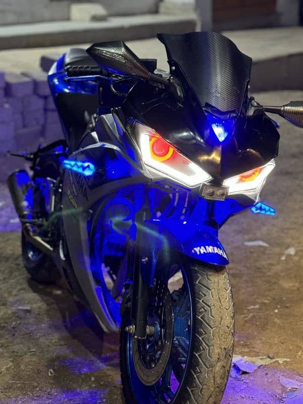 YAMAHA R3 (Replica) 13