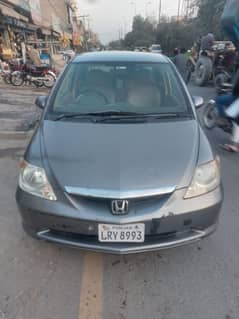 Honda City IDSI 2004 (03344117343)