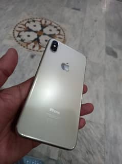 Iphone xs max 256gb pta approved no fault (Just call me)