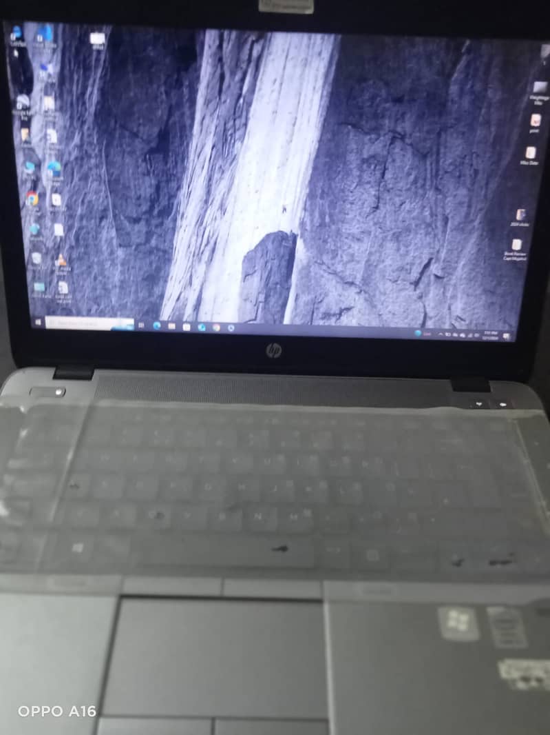 HP 840 Ultrabook laptop 5