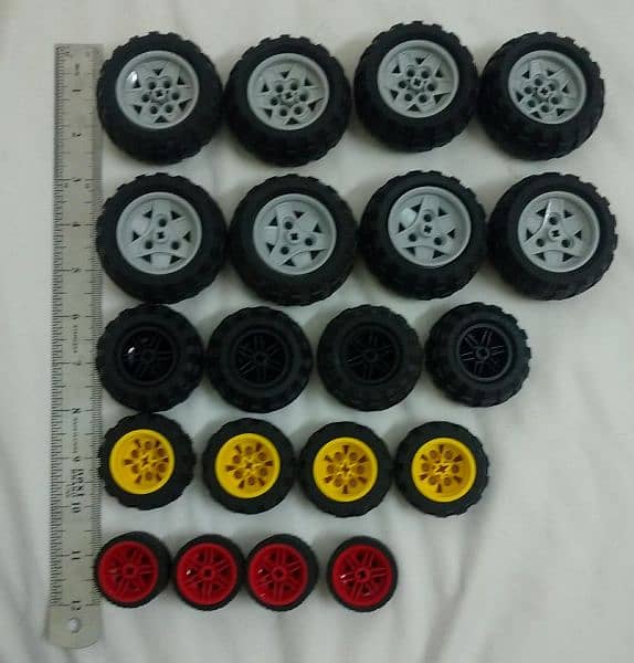 Ahmad's Lego Technic and Robotic accessories n Parts 8